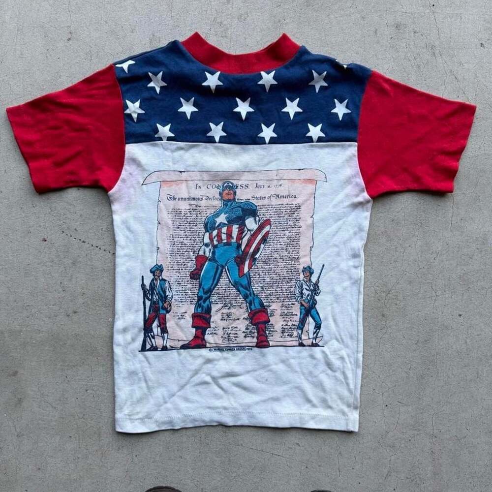 Vintage 1976 Marvel Comics Captain America Ringer T-Shirt